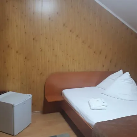 Pensiunea Valea Negrasului Trăisteni